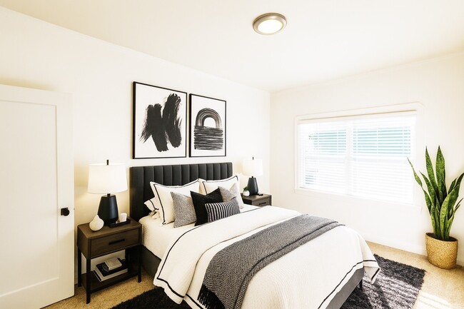 Photo - Park Regent Apartments