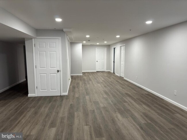 Photo - 6900 Ironbridge Ln