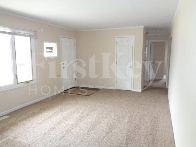 Photo - 447 Talala St