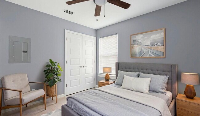 Photo - 1421 W Harrison Ave