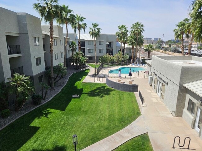 Photo - The Rockford