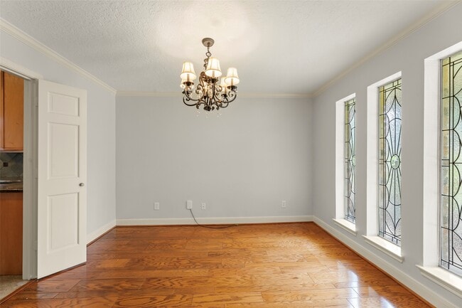 Photo - 14206 Blazey Dr