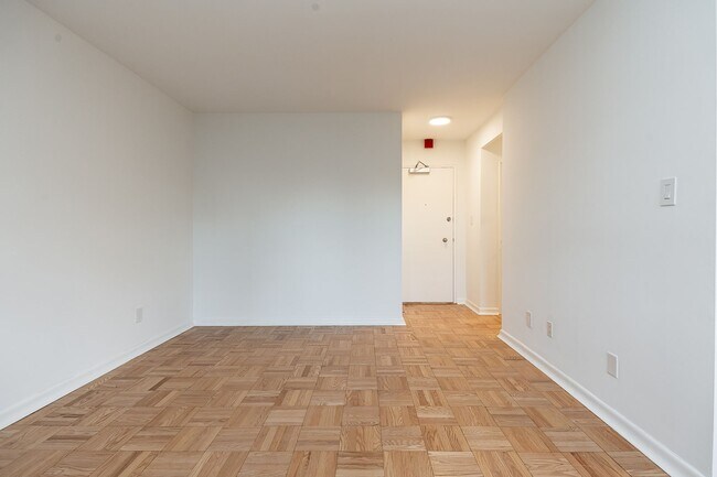 Photo - 27 Paxtonia Blvd