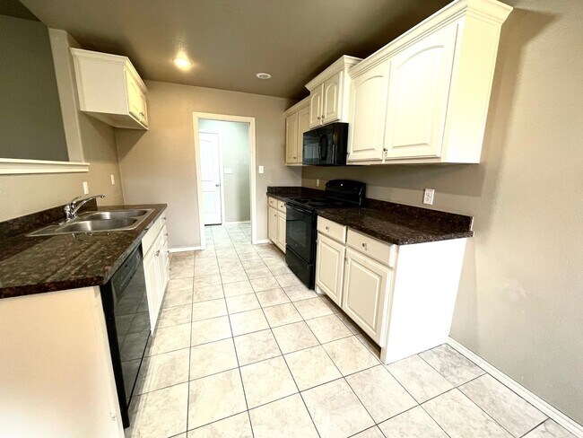 Photo - 3 bed 2 bath-Frenship ISD
