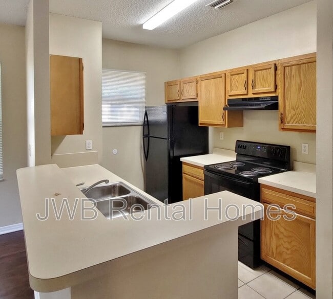 Photo - 1609 W 24th St