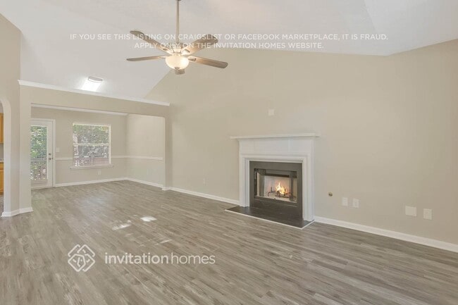 Photo - 1520 Buckingham Pl