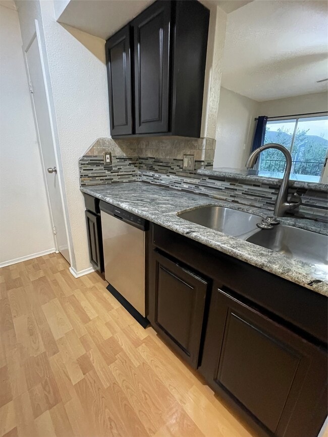 Photo - 18519 Egret Bay Blvd Unidad 1502