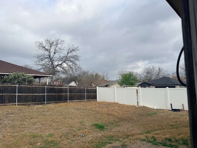 Photo - Nice 4/2 home near Sea World and Lackland Air Force Base