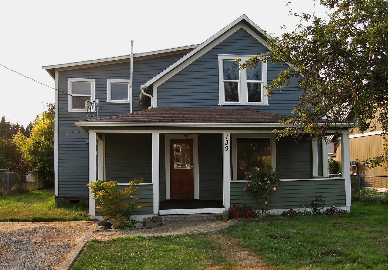 Photo - 139 S 2nd St