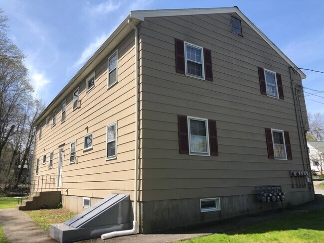 Photo - 30 South St Unidad B