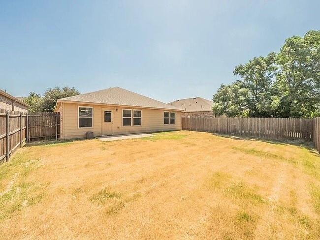 7525 Berrenda Dr