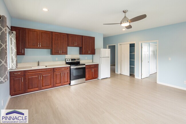 Photo - 23 Jasmine St