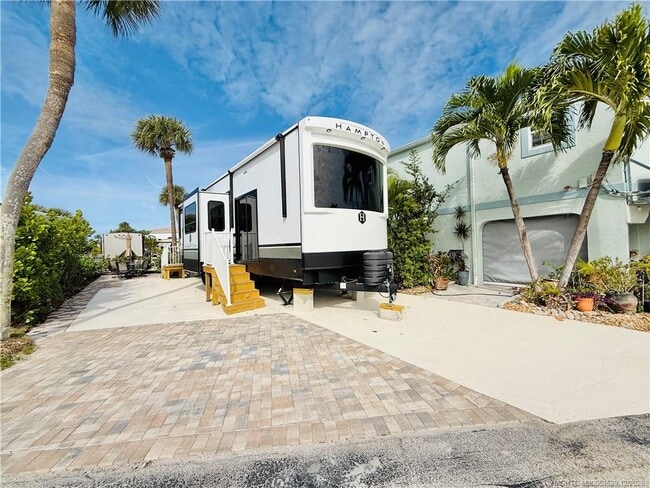 Photo - 10725 S Ocean Dr