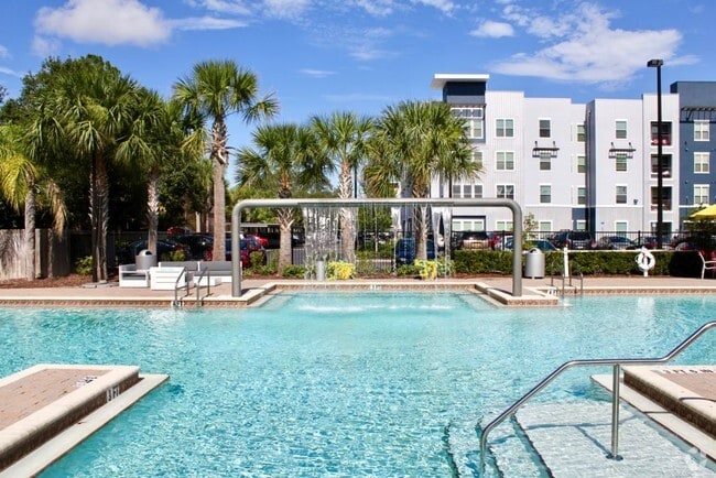 Resort Style Pool - Venue at North Campus Rental