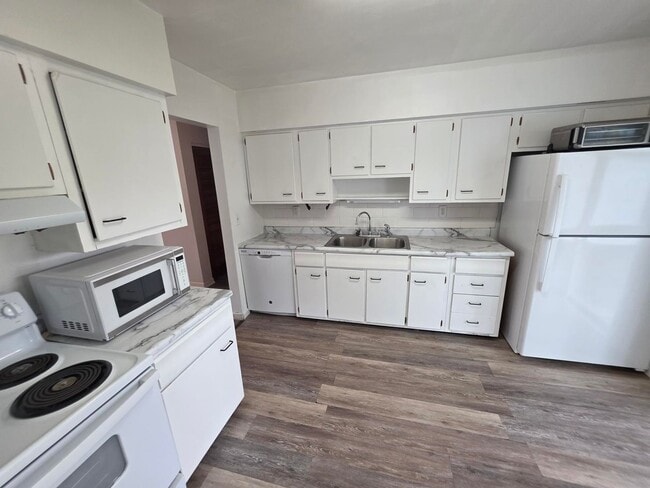 Photo - 4 BR Home in WL School District