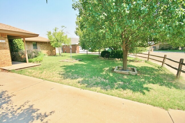 Photo - 3 Bed 2 Bath Home in Zia School District!