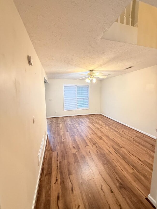 Photo - 1746 Kepley Rd