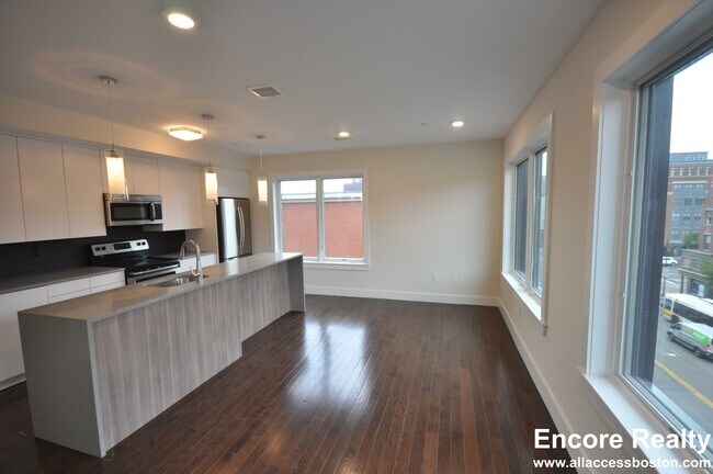 Photo - 659 Massachusetts Ave Unit 6