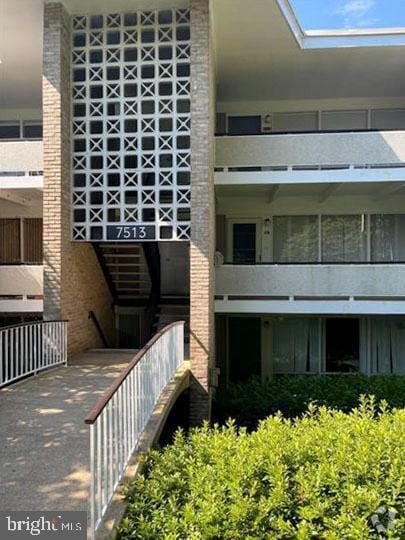 Building Photo - 7513 Spring Lake Dr Unit 7513-C Rental