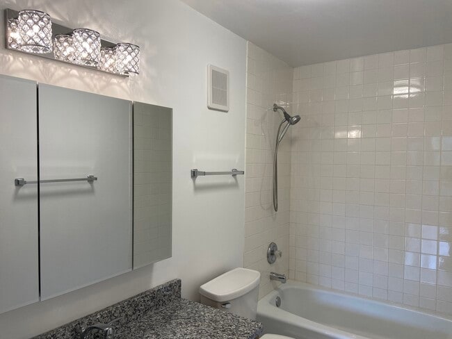 Photo - 1605 E Central Rd Unit 410B