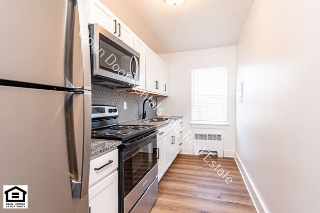 Photo - 1823 Griswold Dr Unit J12