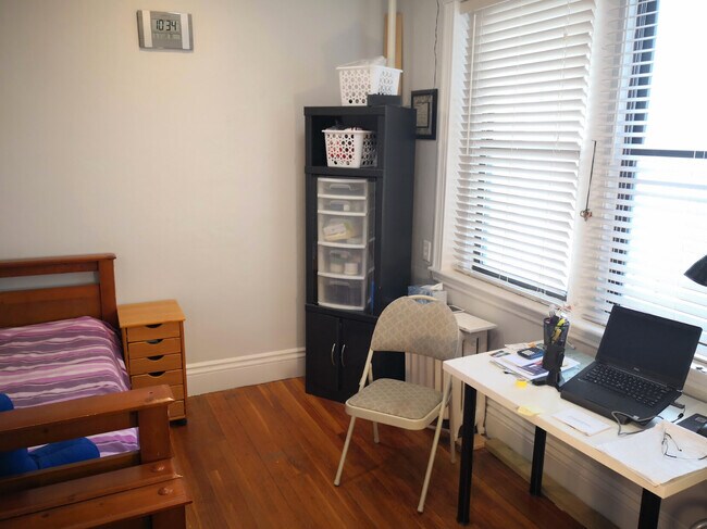 Photo - 56 Charlesgate E