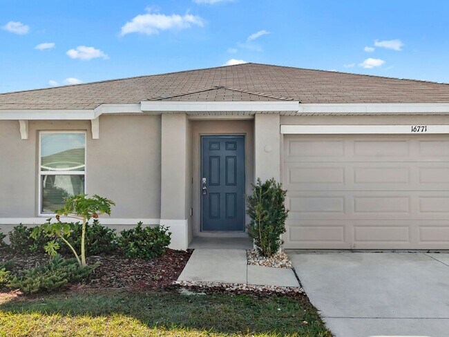 Photo - Beautiful 4 bedroom 2 bathroom Single Family House! Like new!