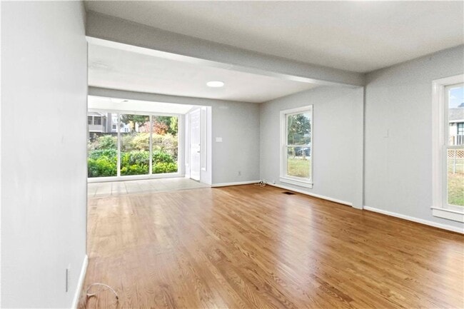 Photo - 2314 Wayside Dr