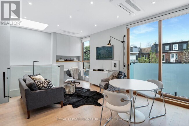 Photo - 54 Dewhurst Blvd