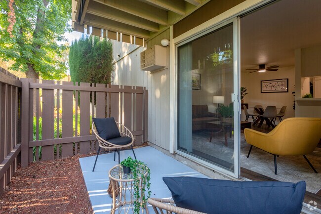 2BR, 2BA - 820 - Patio - Almaden Terrace Apartment Homes