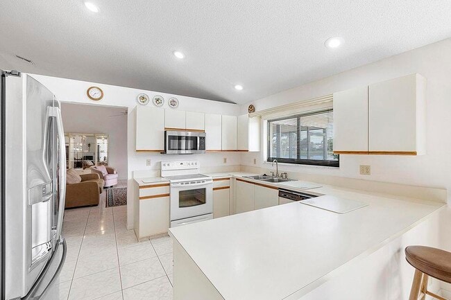 Photo - 9525 El Clair Ranch Rd