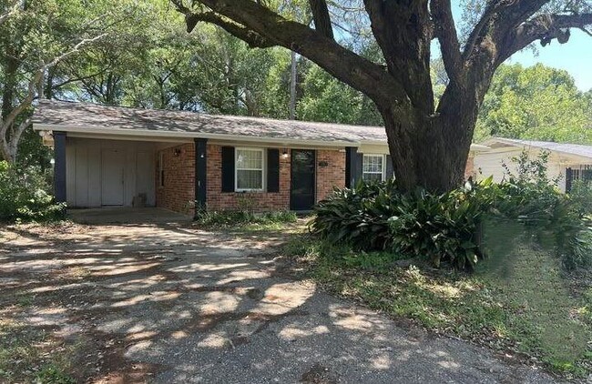 Photo - 701 Merritt Dr Casa