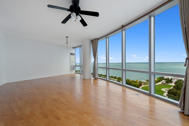 Photo - 1211 S Prairie Ave Unit 3104