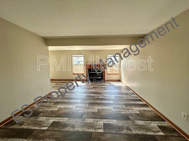 Photo - 4322 Strawflower Dr