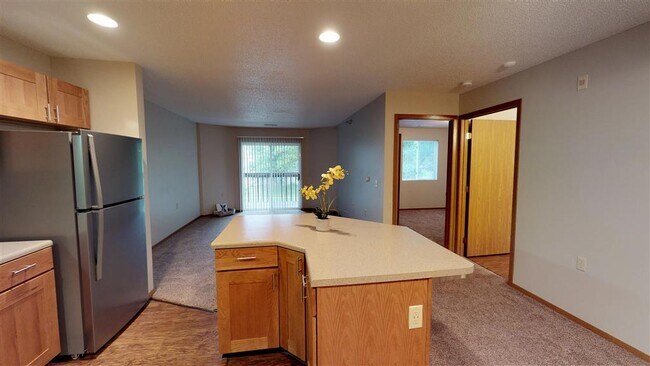 Oxbow Park Apartments