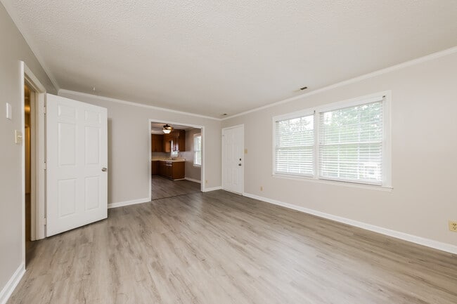 Photo - 4316 Cornell Ave