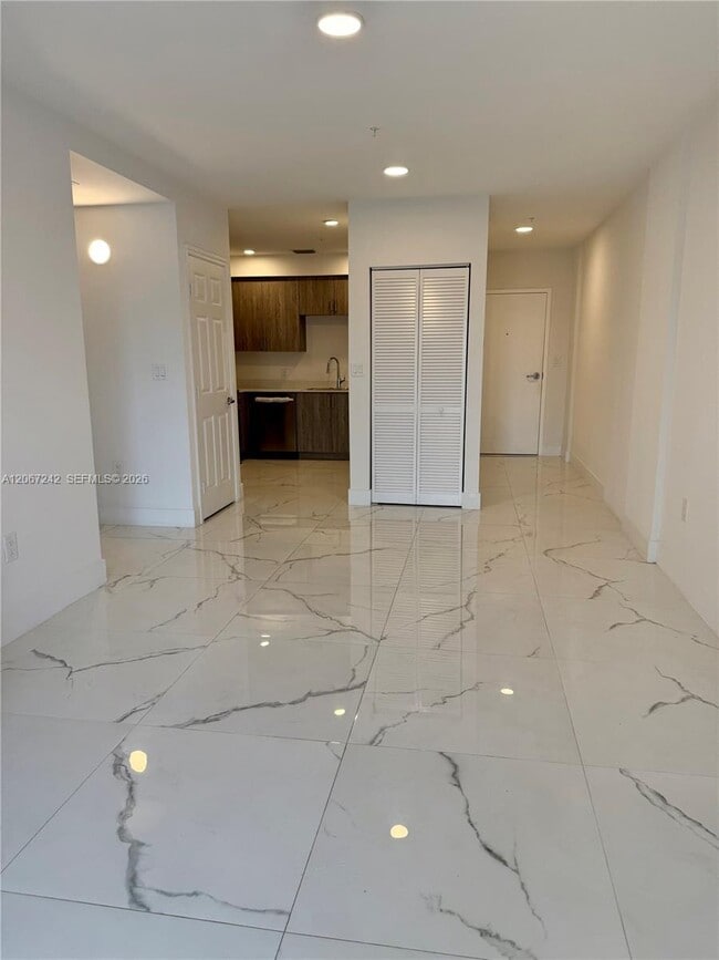 Photo - 11150 NW 82nd St Unit 308