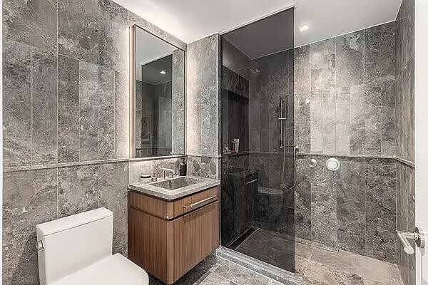 Photo - 208 Delancey St Unit 18-C