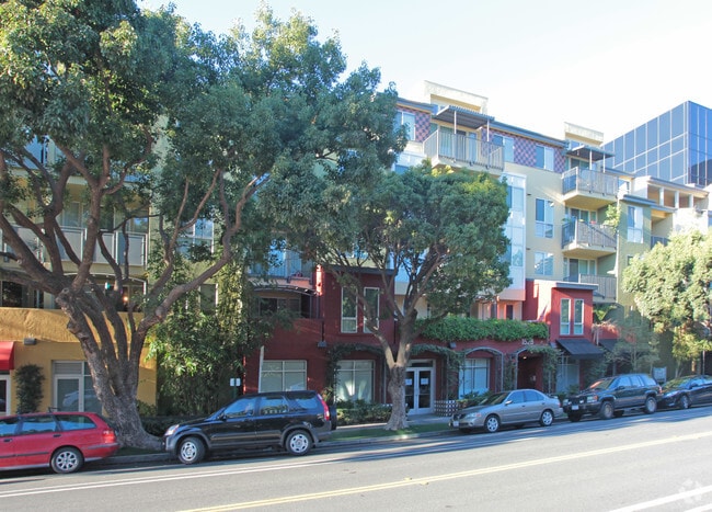 Building Photo - PR SM Verona LLC Rental