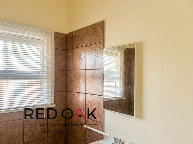 Photo - 746 S Coronado St Unidad 403
