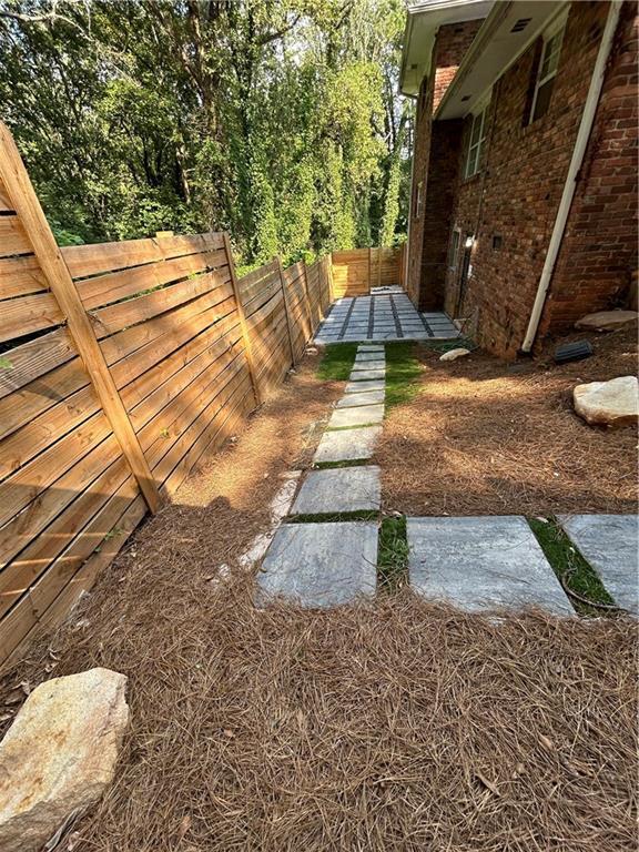 Photo - 1665 Avon Ave SW