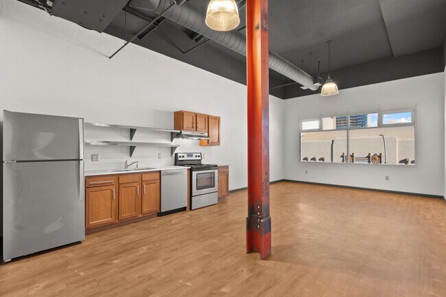 505 Central Lofts