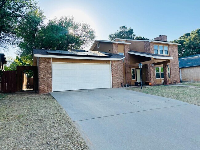 Photo - 3305 Dentcrest Dr