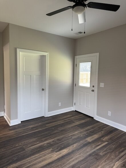 Building Photo - 402 Cleveland Ave Rental