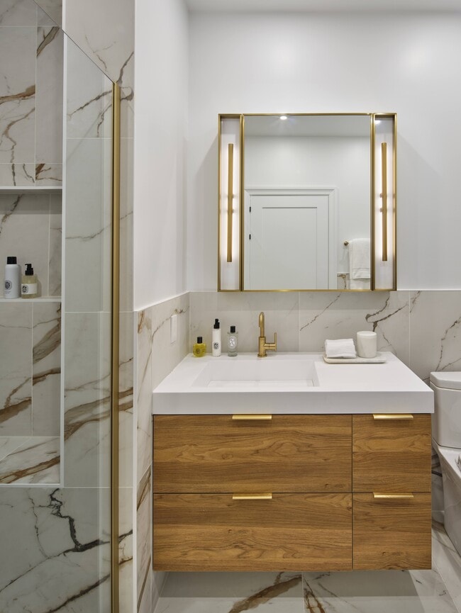 Bathroom Sink 1
