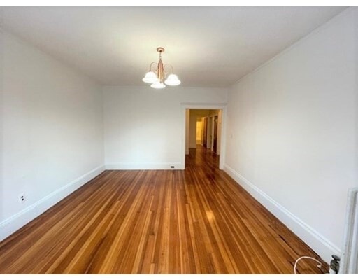 Photo - 39 Strathmore Rd Unidad 1 Rental