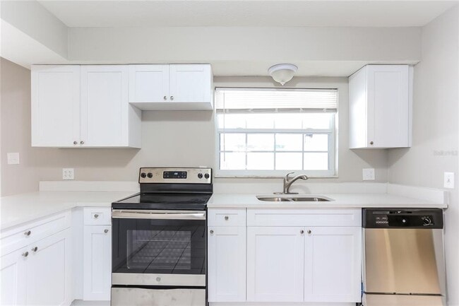 Photo - 2209 Malibu Dr