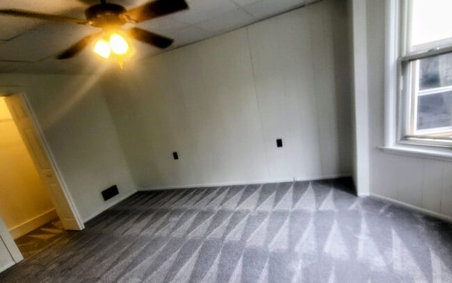 Photo - 640 S 2nd St