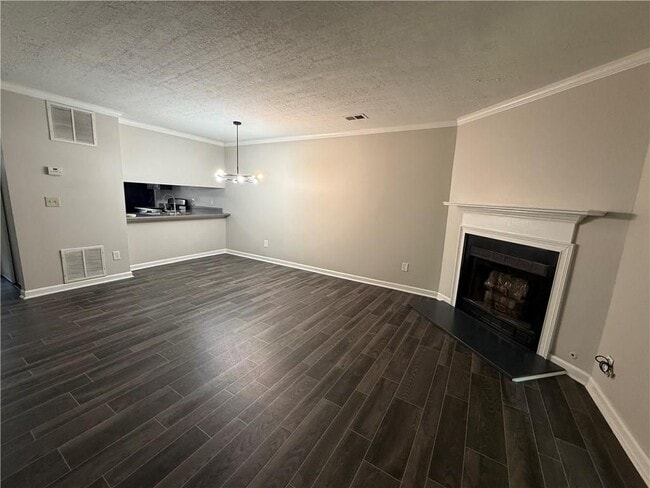 Photo - 6458 Bedford Ln