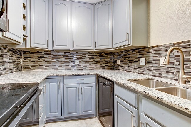 Photo - 2507 Montrose Blvd Unit 44